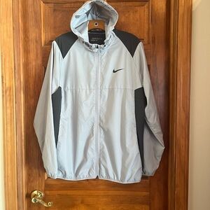 Nike Men's Gray and Black Hooded Windbreaker